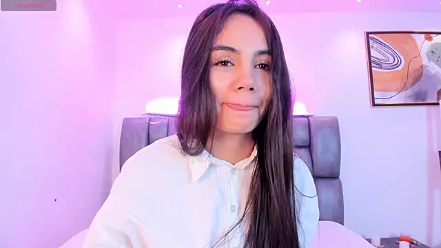 martina mancini online show from November 15, 2025, 1:40 pm