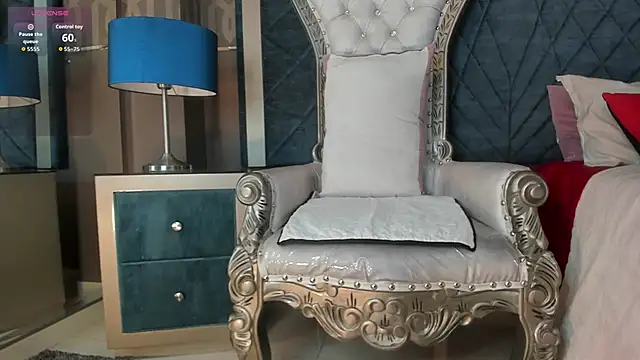 Janna Rousse  online show from September 23, 2025, 11:57 am