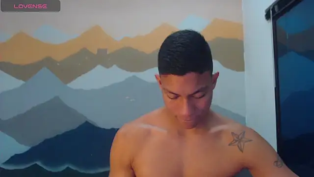 aalan foxter online show from February 20, 2025, 8:17 am