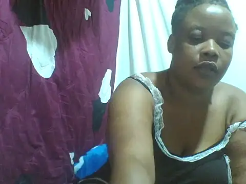 Snapshot of big-clts chatting on October 3, 2025, 9:06 am big-clts online show from October 3, 2025, 9:06 am