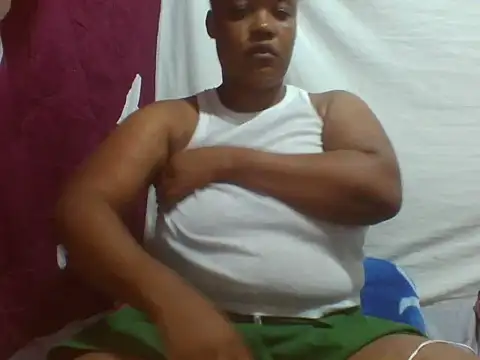 Snapshot of big-clts chatting on October 10, 2025, 5:34 pm big-clts online show from October 10, 2025, 5:34 pm