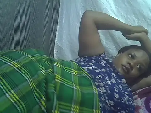 Snapshot of big-clts chatting on February 19, 2026, 10:33 am big-clts online show from February 19, 2026, 10:33 am