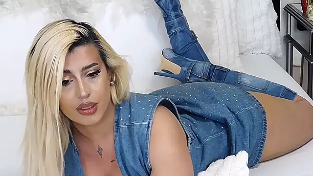 GiseleReine online show from March 6, 2026, 11:28 am