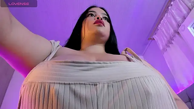 Ashanty vera15 online show from March 15, 2025, 9:27 pm