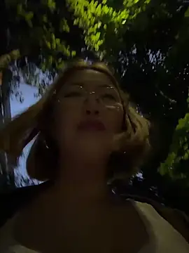 Aiko Yumi online show from June 6, 2026, 8:13 pm