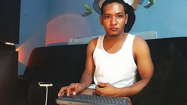 Grandeygruesa1 online show from June 10, 2026, 10:47 am