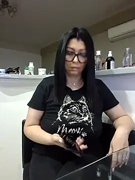 Milf Abigail online show from October 1, 2025, 12:16 am