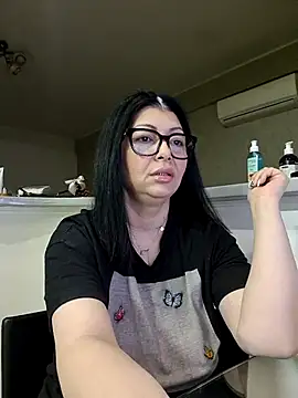 Milf Abigail online show from March 18, 2026, 2:58 am