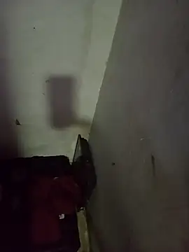 AlanDickson online show from October 22, 2025, 12:22 am