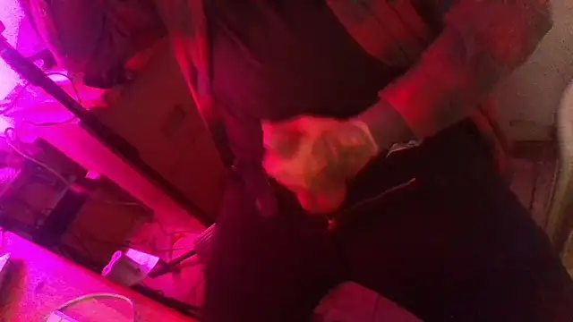 AlanDickson online show from February 2, 2026, 11:53 am