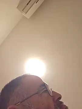 polla calientes47 online show from November 27, 2025, 11:40 pm