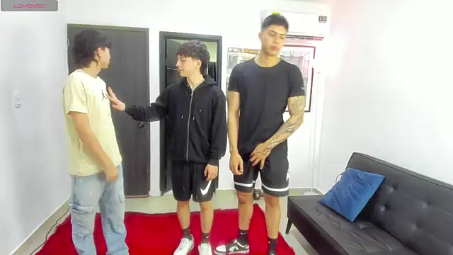 badguyss bisex online show from March 14, 2026, 11:48 am