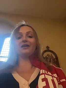 LadyTatiana Madam online show from December 16, 2025, 2:22 pm