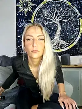 SexxyLiviaa online show from March 12, 2025, 8:08 am