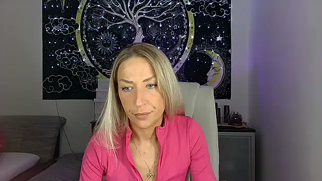 SexxyLiviaa online show from September 26, 2025, 6:34 pm