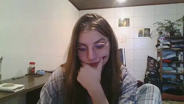 Snapshot of SweetyBabyDemon chatting on April 29, 2026, 7:53 pm SweetyBabyDemon online show from April 29, 2026, 7:53 pm