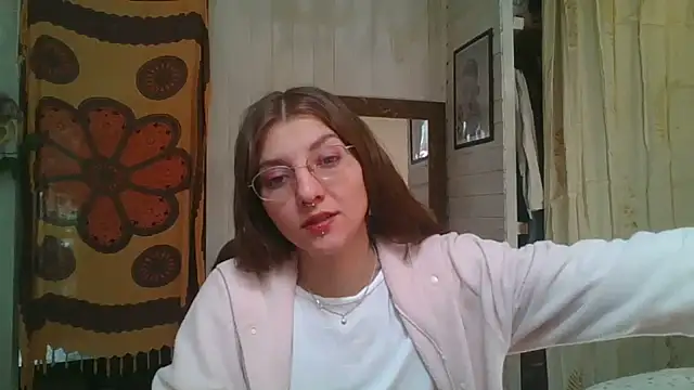 Snapshot of SweetyBabyDemon chatting on May 22, 2026, 1:39 pm SweetyBabyDemon online show from May 22, 2026, 1:39 pm