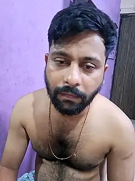 GlassBarge9 online show from March 4, 2025, 7:11 pm