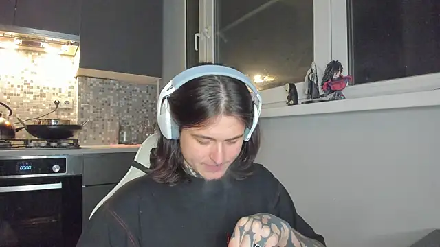  torfin  online show from March 7, 2025, 1:09 am