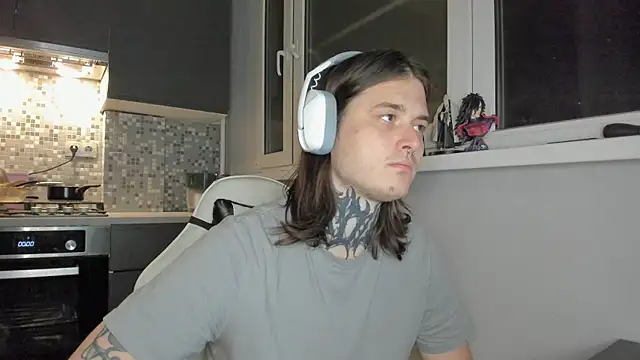  torfin  online show from March 17, 2025, 1:24 am