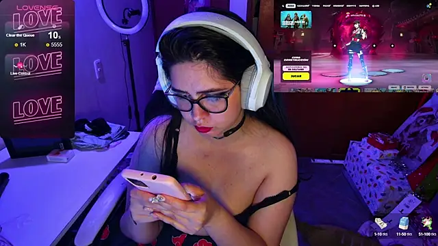 Vallolet Spencer online show from December 9, 2024, 6:12 am