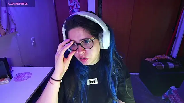 Vallolet Spencer online show from January 8, 2025, 8:49 am