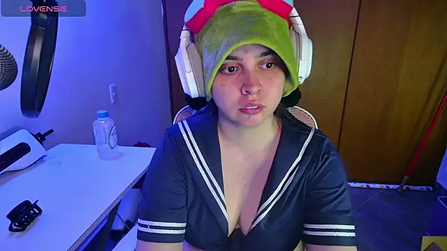 Vallolet Spencer online show from March 9, 2025, 1:14 am