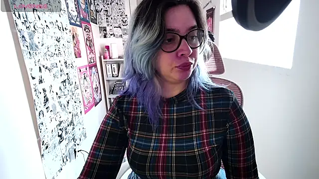 Vallolet Spencer online show from December 2, 2025, 7:20 pm