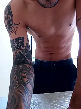 Tristan-bm online show from February 14, 2025, 5:36 pm