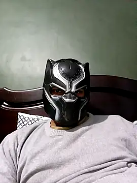 Luce1997 online show from October 8, 2025, 6:16 pm