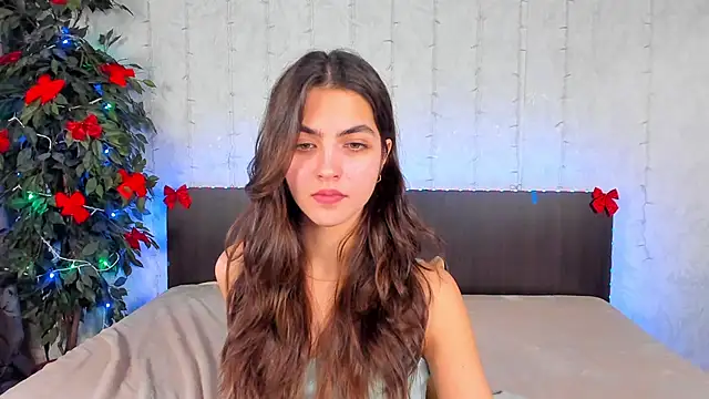 Snapshot of Milana_Crystal_ chatting on January 14, 2025, 11:42 am Milana Crystal online show from January 14, 2025, 11:42 am