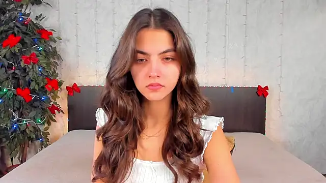 Snapshot of Milana_Crystal_ chatting on January 15, 2025, 8:09 am Milana Crystal online show from January 15, 2025, 8:09 am