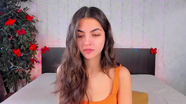 Snapshot of Milana_Crystal_ chatting on January 20, 2025, 8:19 am Milana Crystal online show from January 20, 2025, 8:19 am