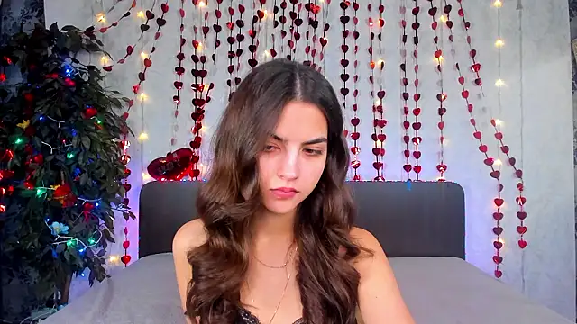 Snapshot of Milana_Crystal_ chatting on February 21, 2026, 8:15 am Milana Crystal online show from February 21, 2026, 8:15 am