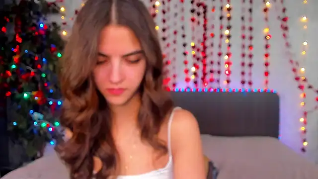 Snapshot of Milana_Crystal_ chatting on February 26, 2026, 8:24 am Milana Crystal online show from February 26, 2026, 8:24 am