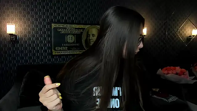 Snapshot of _extraterrestrial_ chatting on October 2, 2025, 6:37 pm extraterrestrial online show from October 2, 2025, 6:37 pm