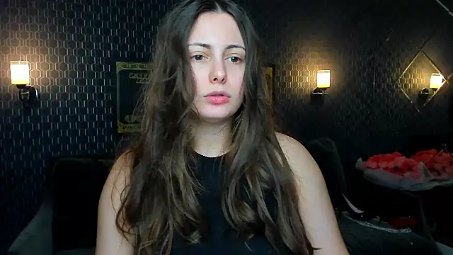 Snapshot of _extraterrestrial_ chatting on October 6, 2025, 4:26 pm extraterrestrial online show from October 6, 2025, 4:26 pm