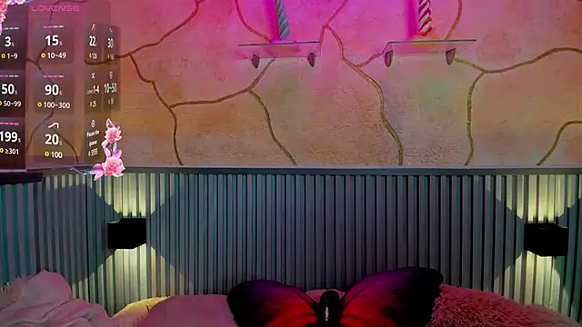 Cori Paige online show from March 17, 2025, 11:53 am