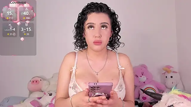 Yuna Hot online show from March 30, 2026, 6:25 am