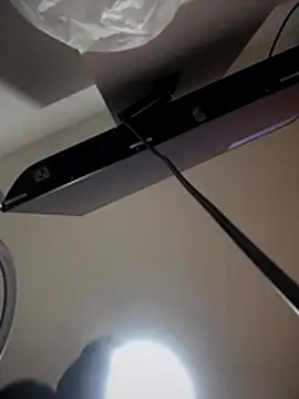 Kylie2211 online show from December 23, 2025, 11:08 am