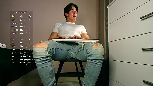 ChristianLevine  online show from March 31, 2026, 6:03 am