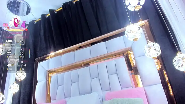 SarayRoyse online show from November 28, 2025, 7:16 pm