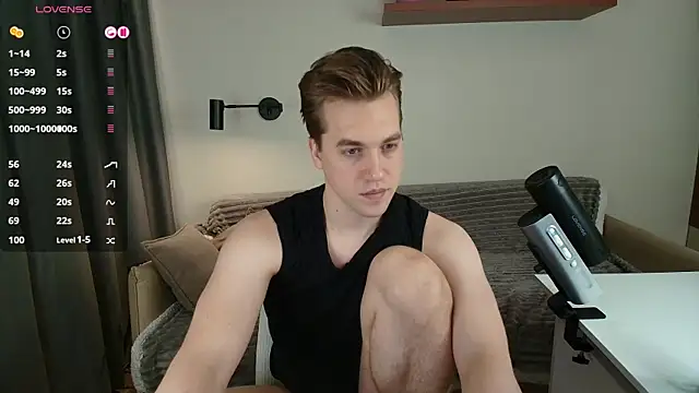 Snapshot of AustinButler chatting on December 19, 2024, 6:45 pm AustinButler online show from December 19, 2024, 6:45 pm