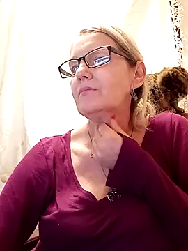 Snapshot of irinamaux chatting on February 1, 2025, 7:26 am irinamaux online show from February 1, 2025, 7:26 am