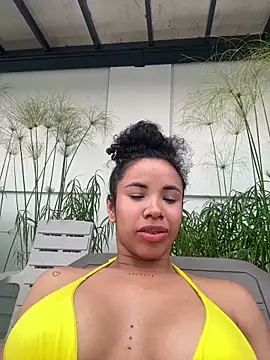 Brunettexio online show from January 24, 2025, 10:08 pm