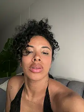 Brunettexio online show from February 2, 2025, 1:12 am