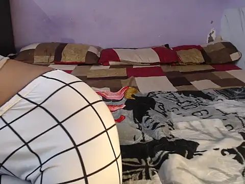 Freya nia online show from January 15, 2025, 8:41 am