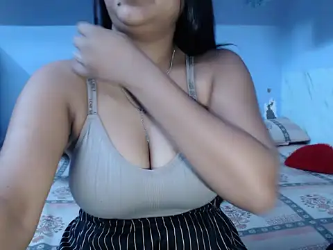 Freya nia online show from February 25, 2025, 6:14 am