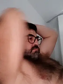 jabaclent online show from October 6, 2025, 2:25 pm