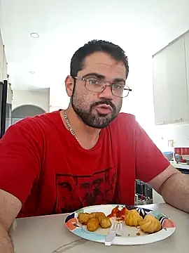 Snapshot of Zander823 chatting on February 22, 2026, 6:17 pm Zander823 online show from February 22, 2026, 6:17 pm